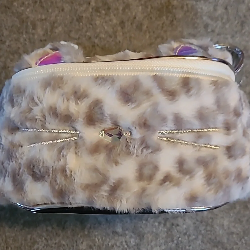 Claire's Club Girl's Plush Kitty Makeup Zip Bag Organizer 🐱🩷 Cute & Furry! NWT